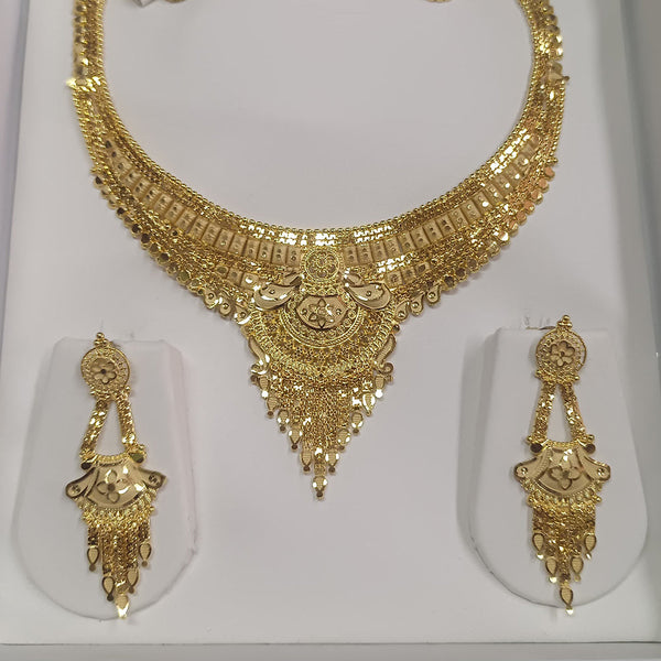 Pari Art Jewellery Forming Necklace Set