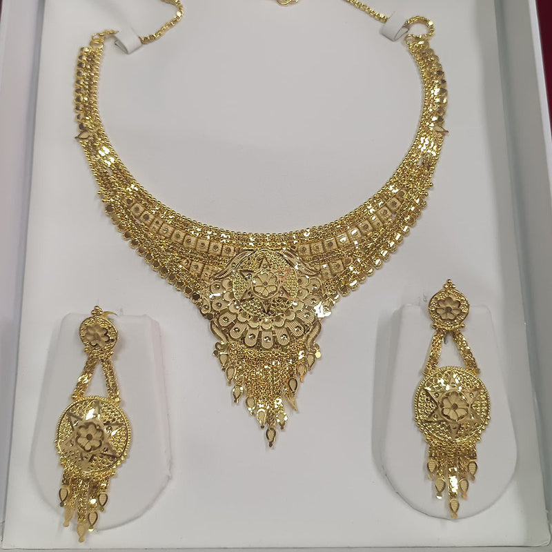 Pari Art Jewellery Forming Necklace Set