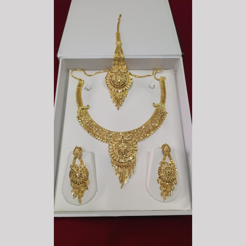 Pari Art Jewellery Forming Necklace Set