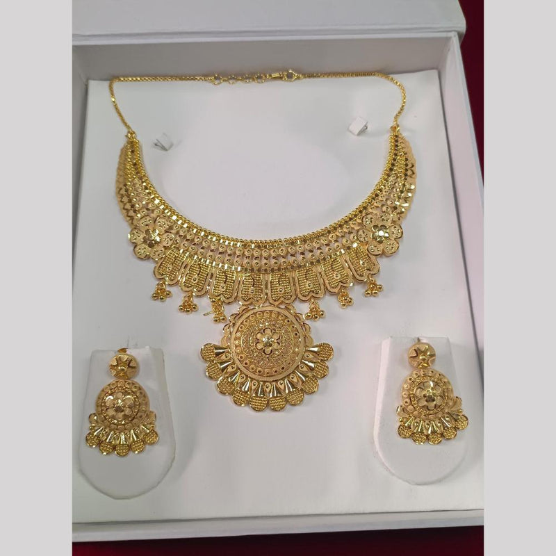 Pari Art Jewellery Forming Necklace Set