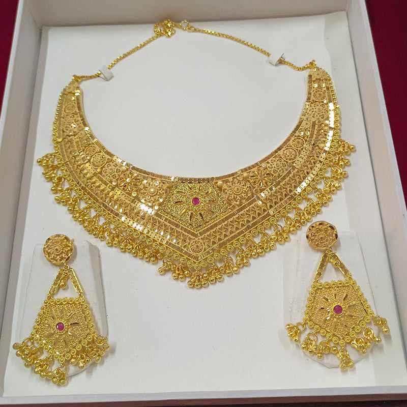 Pari Art Jewellery Forming Necklace Set