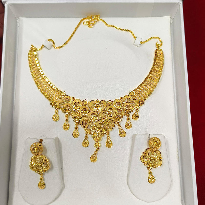 Pari Art Jewellery Forming Necklace Set