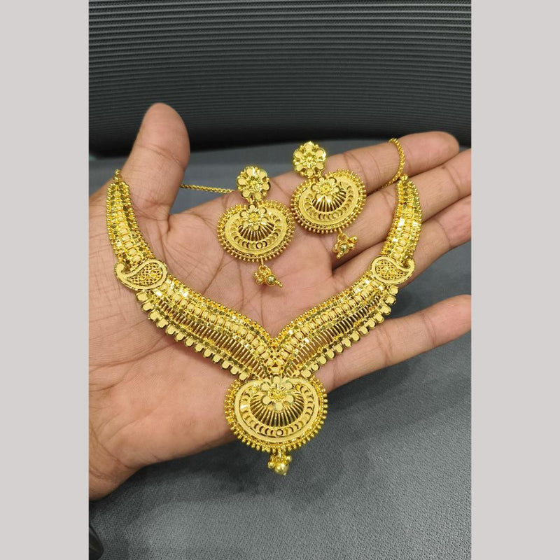 Pari Art Jewellery Forming Necklace Set