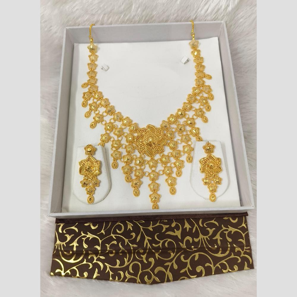 Pari Art Jewellery Forming Necklace Set