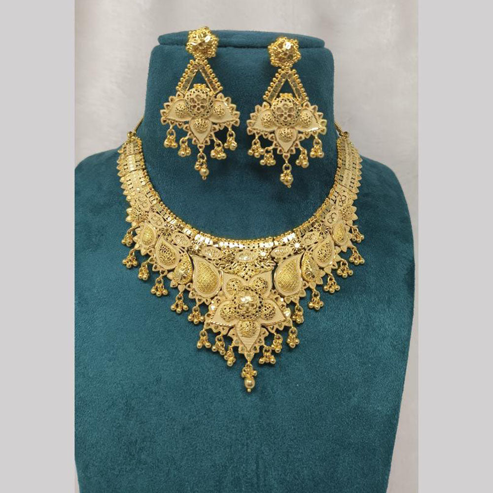 Pari Art Jewellery Forming Necklace Set