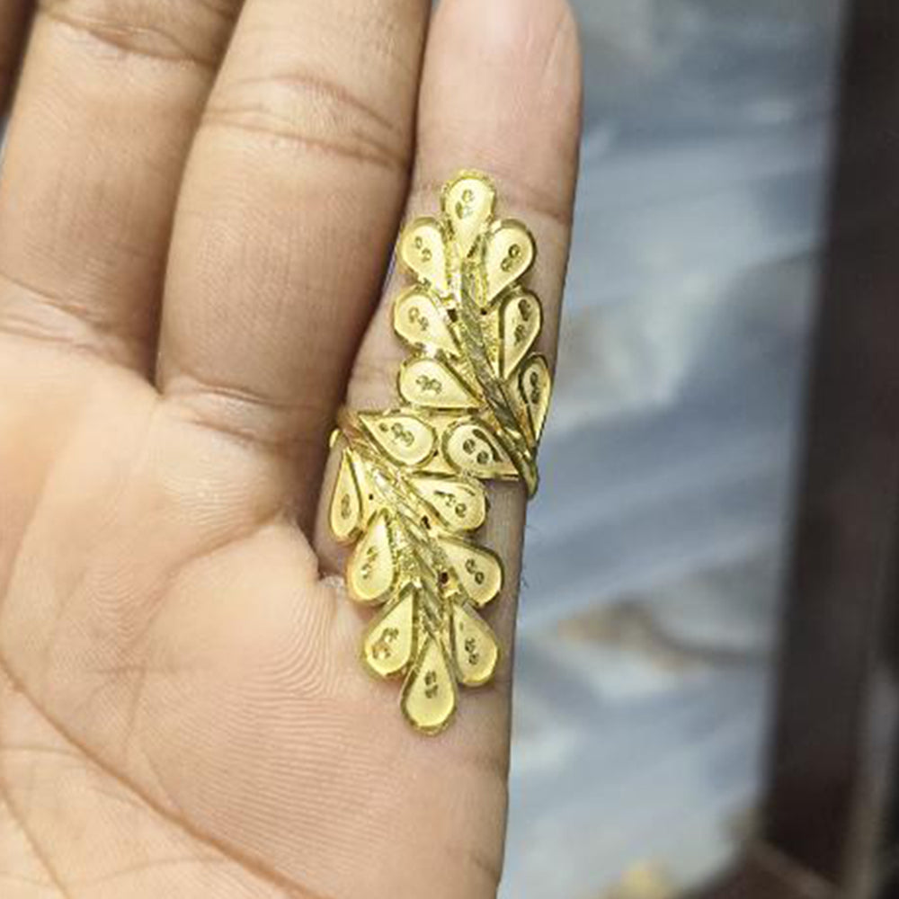 Pari Art Jewellery Forming Gold Ring