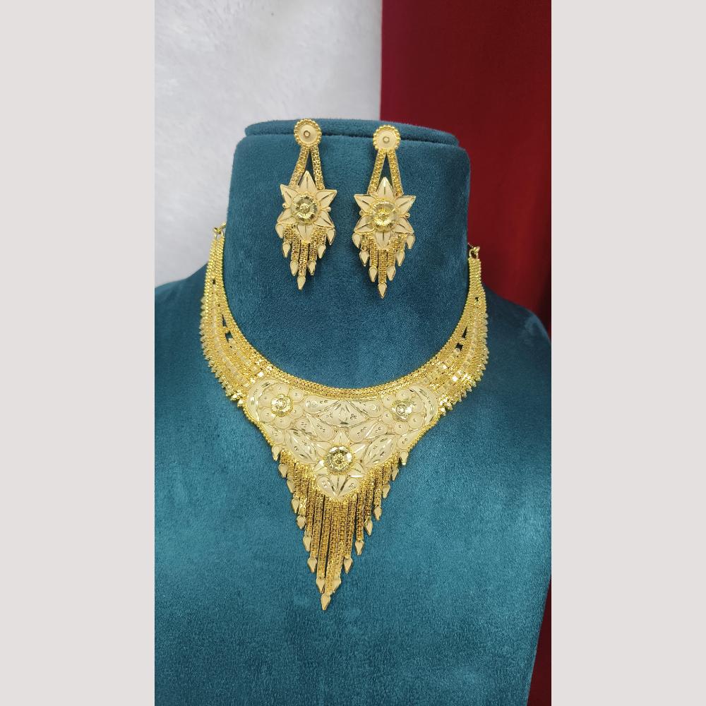 Pari Art Jewellery Forming Classic Gold Necklace Set