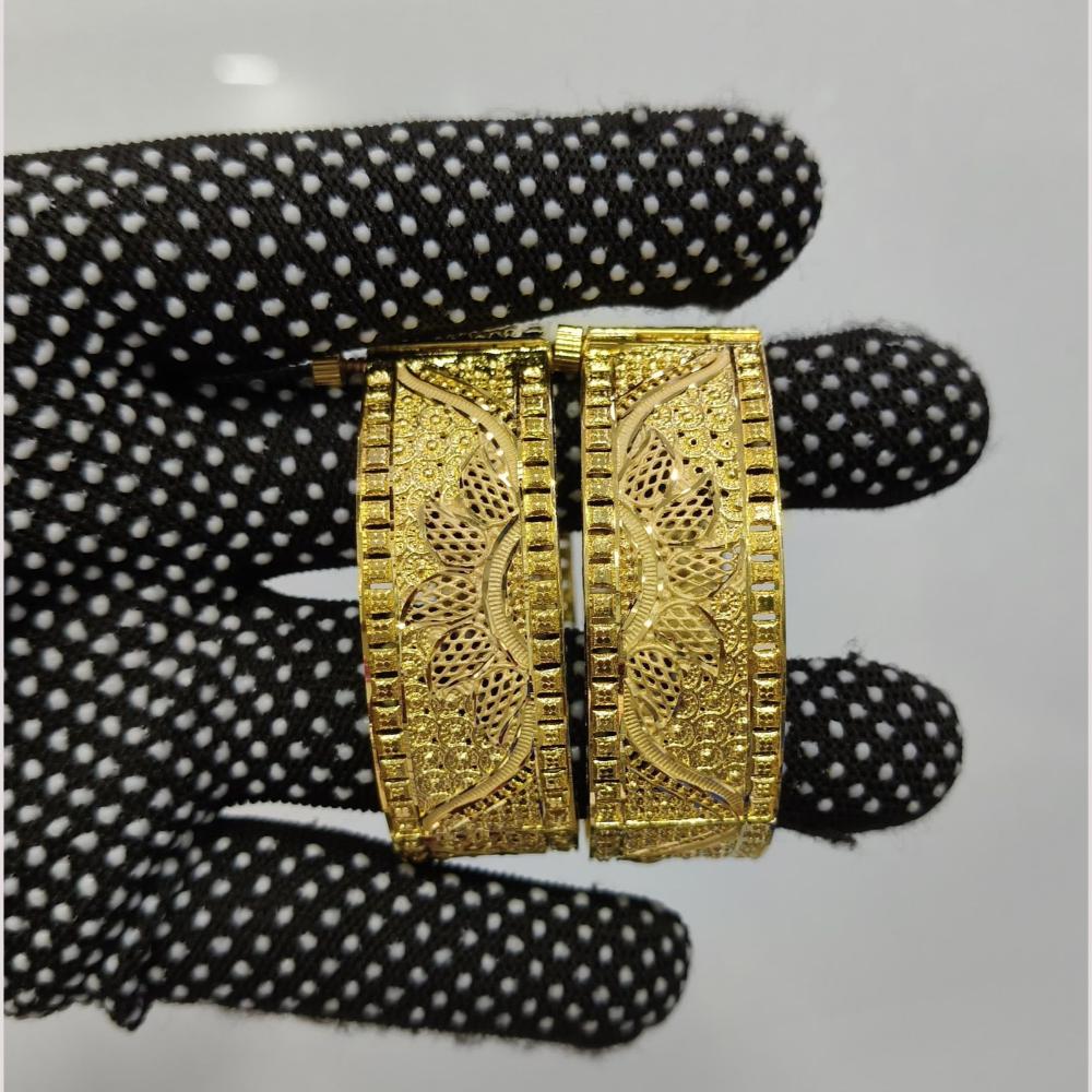 Pari Art Jewellery Designer Forming Openable Bangles Set