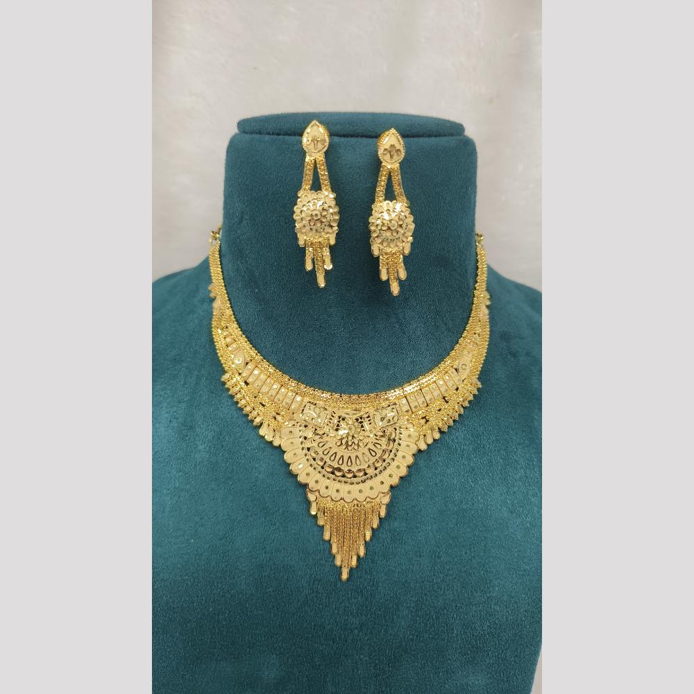 Pari Art Jewellery Sparkling Forming Necklace Set