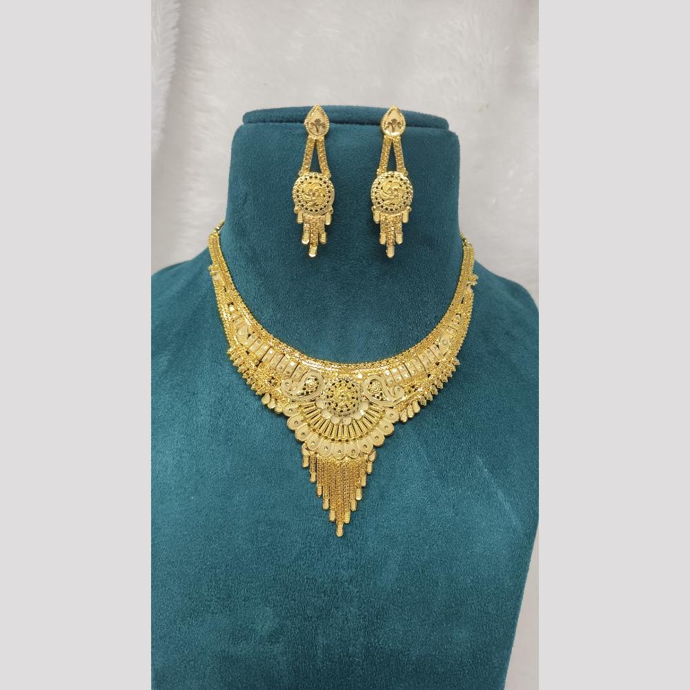 Pari Art Jewellery Sparkling Forming Necklace Set
