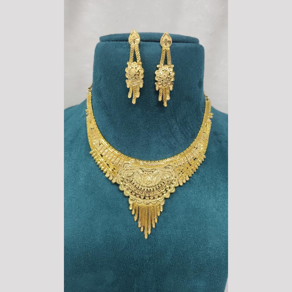 Pari Art Jewellery Sparkling Forming Necklace Set