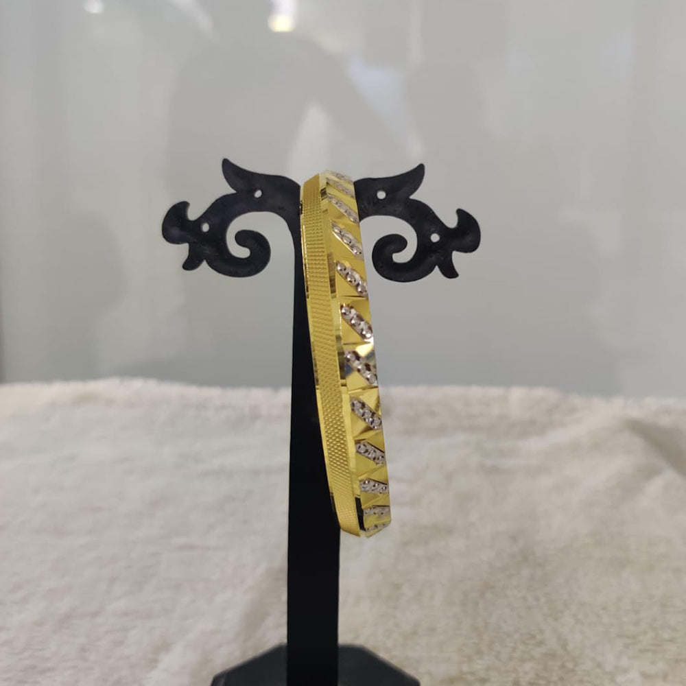 Pari Art Jewellery Designer Forming Men’s Bracelet