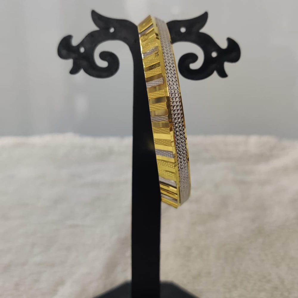 Pari Art Jewellery Designer Forming Men’s Bracelet