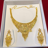 Pari Art Jewellery Forming Luxurious Floral Designer Jewellery Necklace Set 