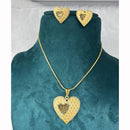 Pari Art Jewellery Classic Trend Forming Pendant With Earrings