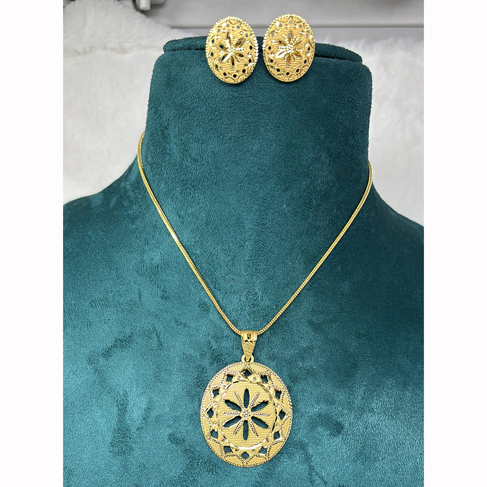 Pari Art Jewellery Classic Trend Forming Pendant With Earrings