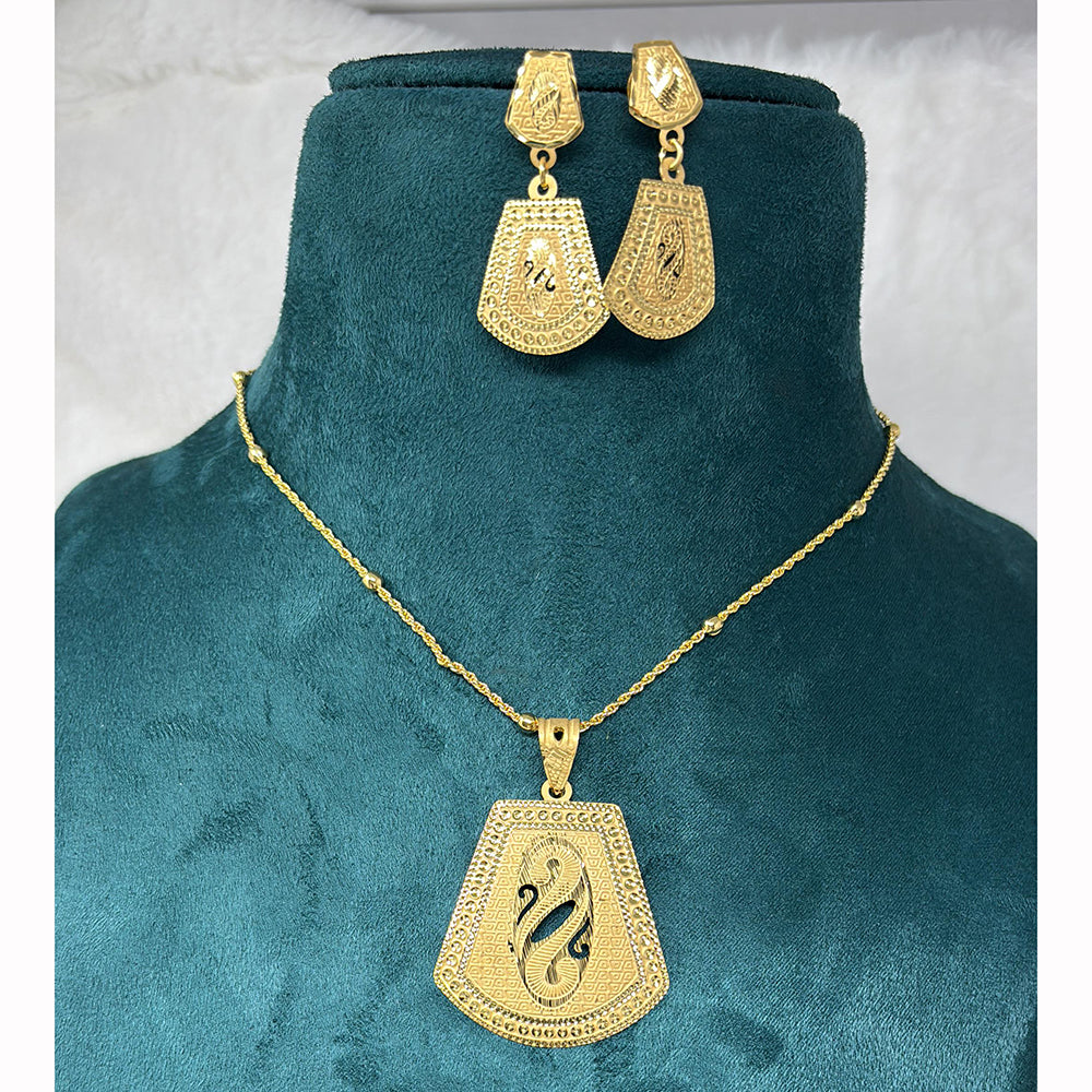 Pari Art Jewellery Classic Trend Forming Pendant With Earrings