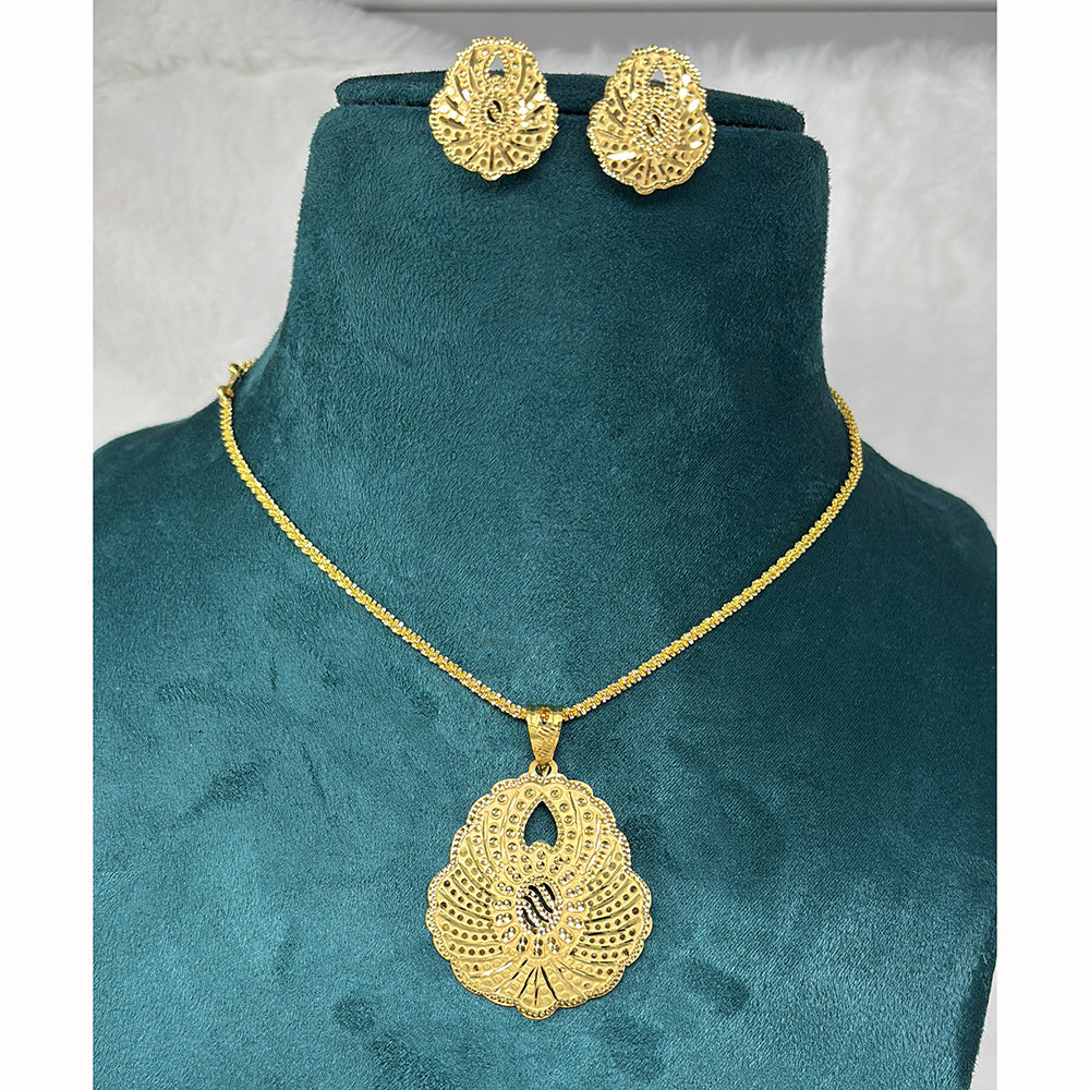 Pari Art Jewellery Classic Trend Forming Pendant With Earrings