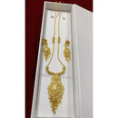 Pari Art Jewellery Forming Necklace Set