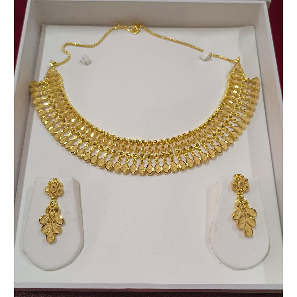 Pari Art Jewellery Forming Necklace Set