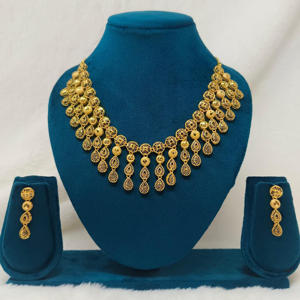 Pari Art Jewellery Royal Forming Necklace Set