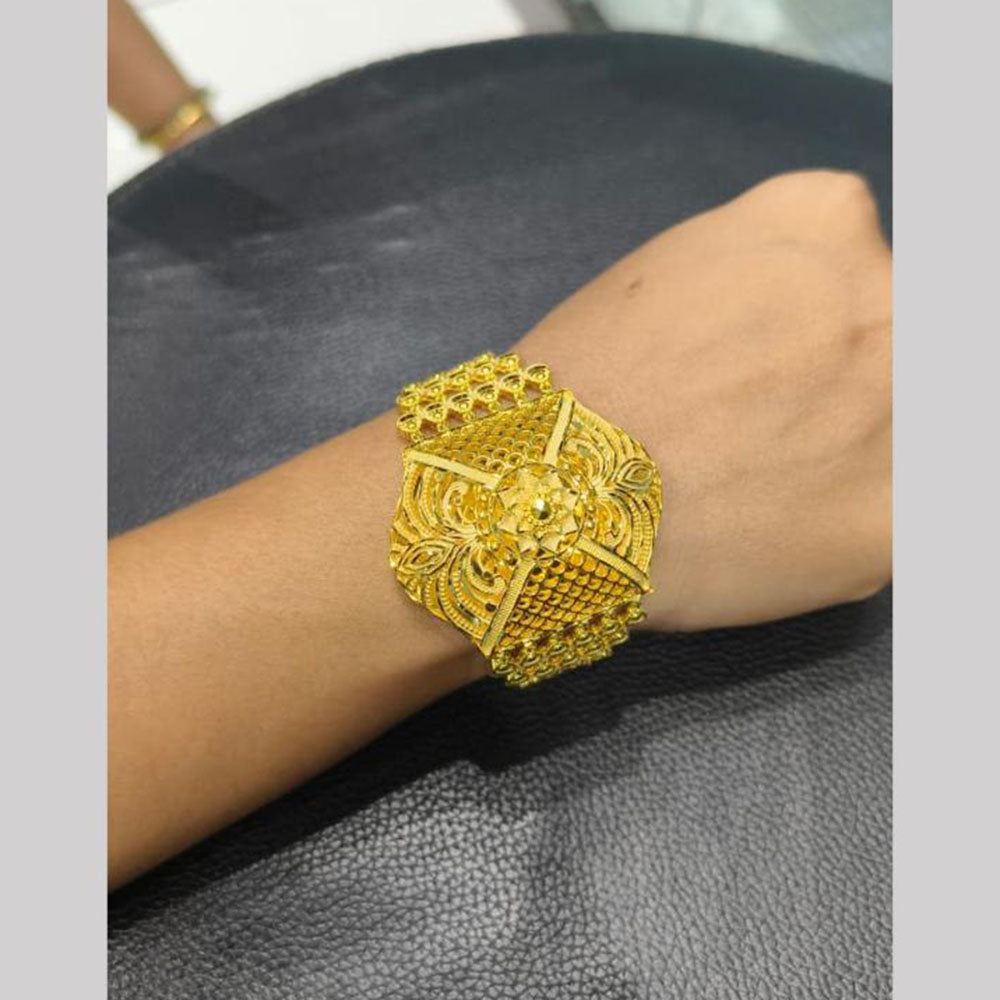 Pari Art Jewellery Forming Designer Adjustable Bracelet