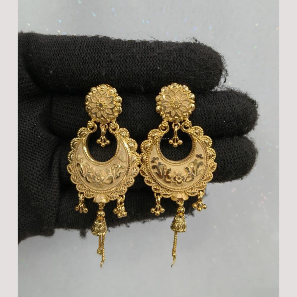 Pari Art Jewellery Classic Forming Gold Dangler Earrings