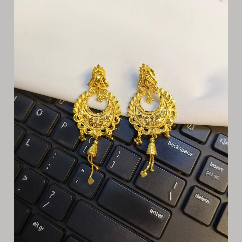 Pari Art Jewellery Classic Forming Gold Dangler Earrings