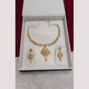 Pari Art Jewellery Royal Forming Designer Choker Necklace Set
