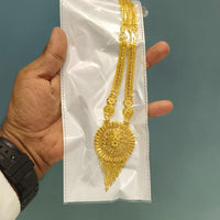 Pari Art Jewellery Designer Forming Long Necklace