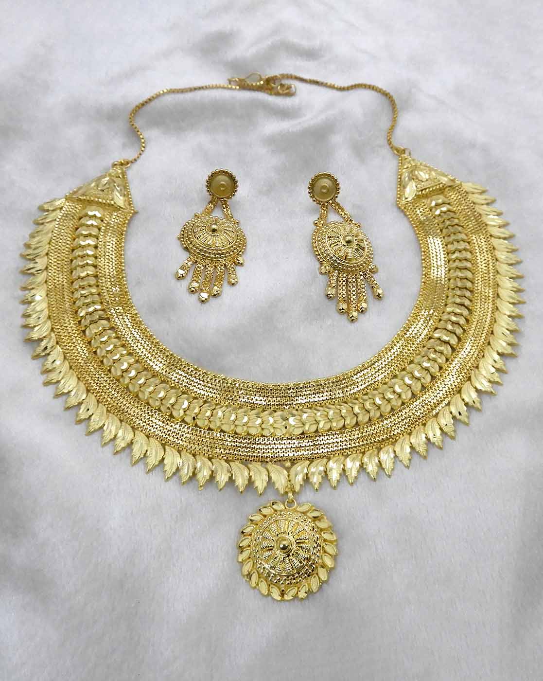 Bhavi Jewels Forming Gold Plated Choker Copper Necklace Set - 1107861