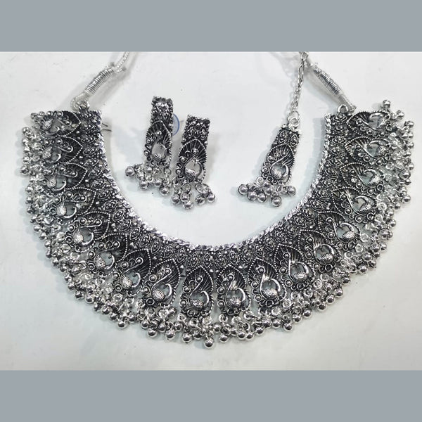 Oxidised store simple necklace