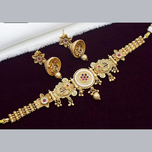 Kavita Art Gold Plated Kundan Stone And Pearl Choker Necklace Set