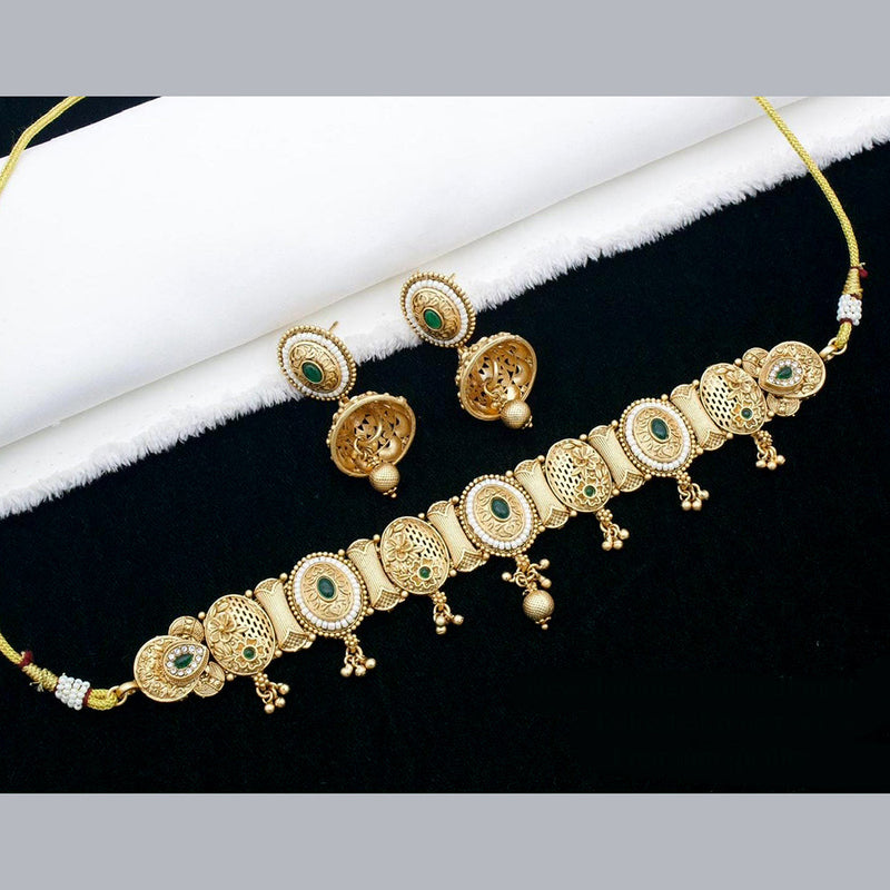 Kavita Art Gold Plated Kundan Stone And Pearl Choker Necklace Set