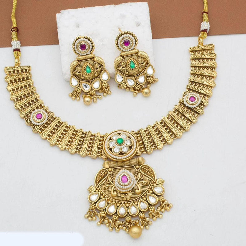 Kavita Art Gold Plated Kundan Stone And Pearls Necklace Set