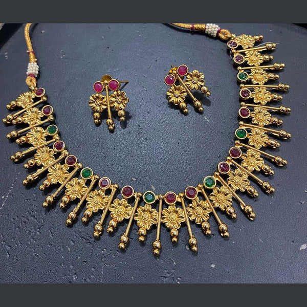 Kavita Art Gold Plated Pota Stone Necklace Set