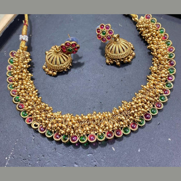 Kavita Art Gold Plated Pota Stone Necklace Set