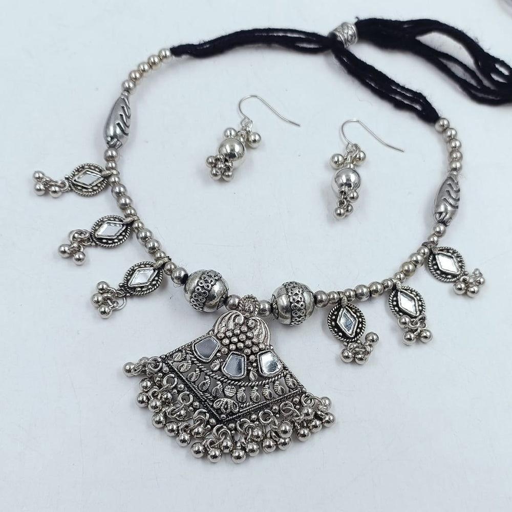 Kavita Art Oxidised Plated Mirror Choker Necklace Set