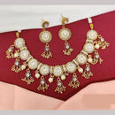 Kavita Art Gold Plated Pota Stone And Pearls Necklace Set