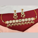 Kavita Art Gold Plated Pota Stone And Pearls Necklace Set