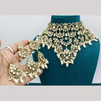 Kavita Art Gold Plated Kundan Stone And Beads Necklace Set