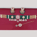 Kavita Art Gold Plated Kundan Stone And Pearl Choker Necklace Set