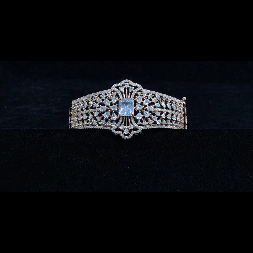 Kavita Art Gold Plated American Diamonds Bracelet