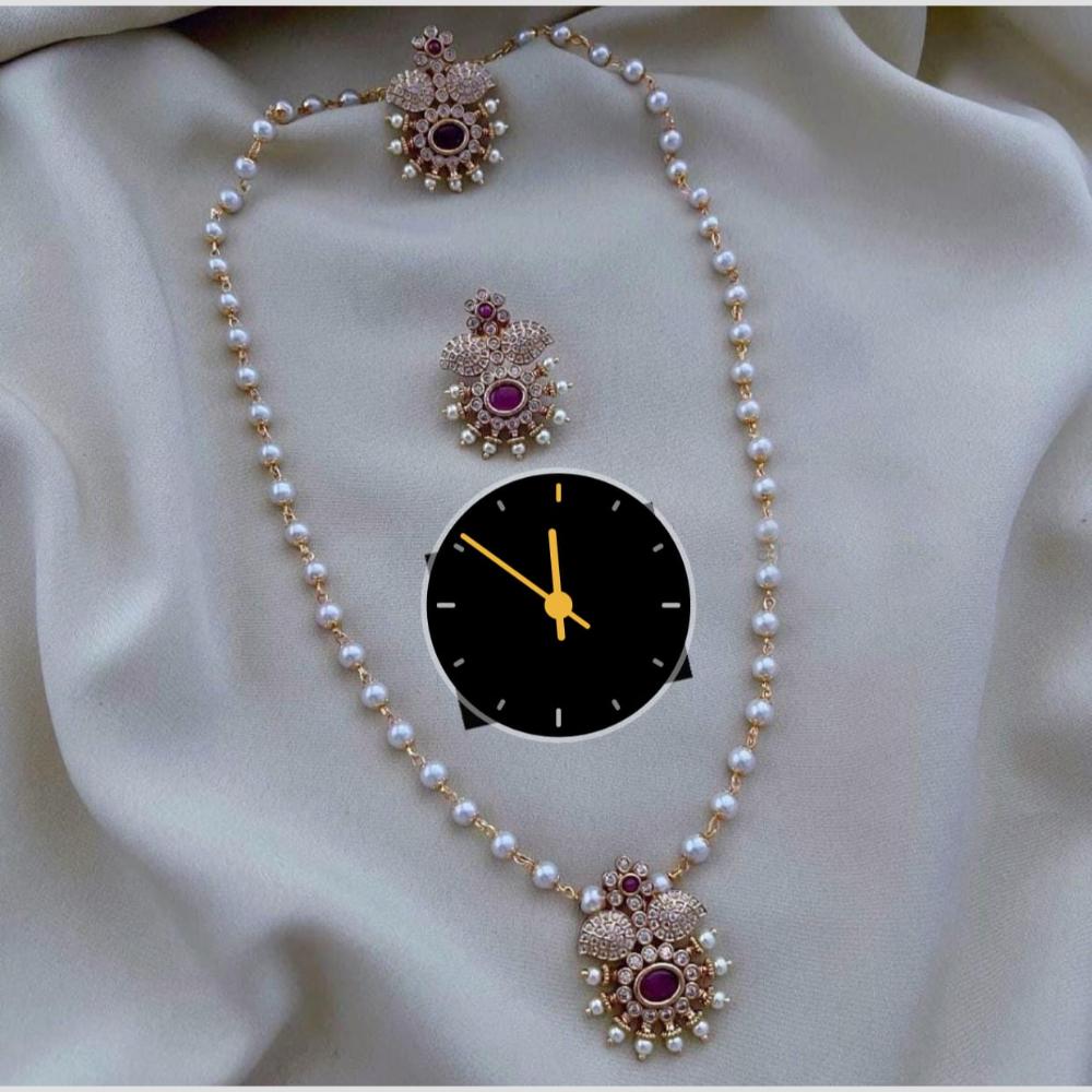 Kavita Art Elegant Gold Plated Austrian Stones And Pearl Necklace Set