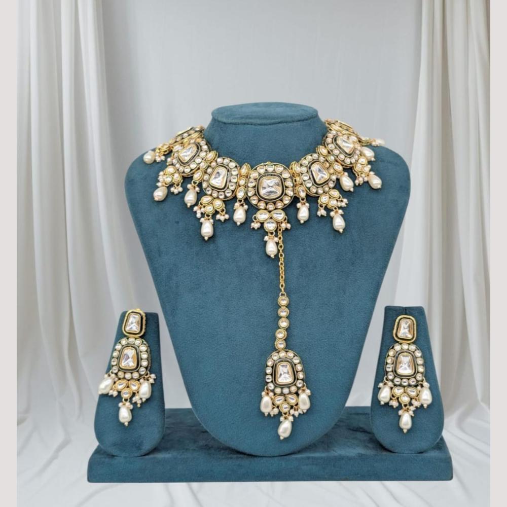 Kavita Art Gold Plated Kundan Stone And Pearl Necklace Set