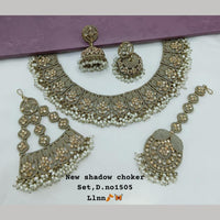 Kavita Art Gold Plated Crystal Stone And Pearl Necklace Set