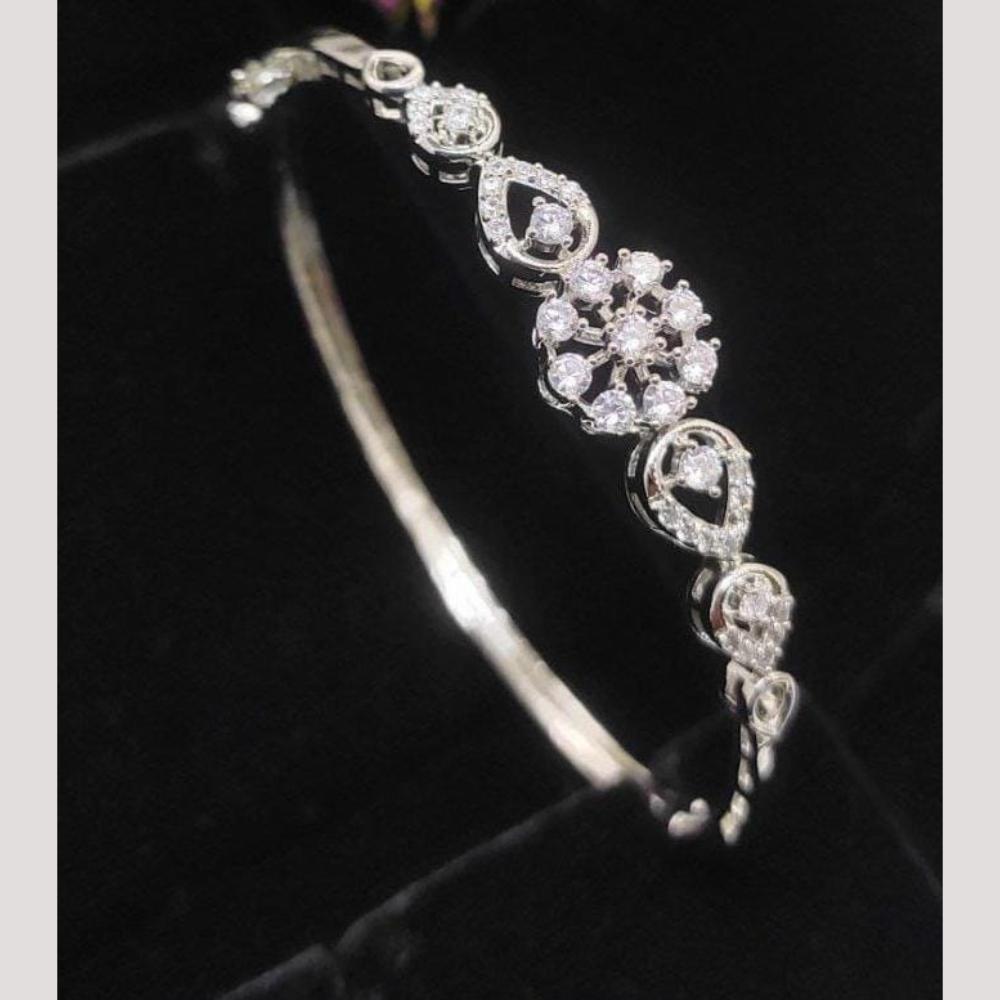 Kavita Art Silver Plated American Diamonds Bracelet