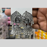 Kavita Art Vintage Look Kundan Stone Jhumki Earrings