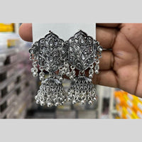 Kavita Art Vintage Look Kundan Stone Jhumki Earrings