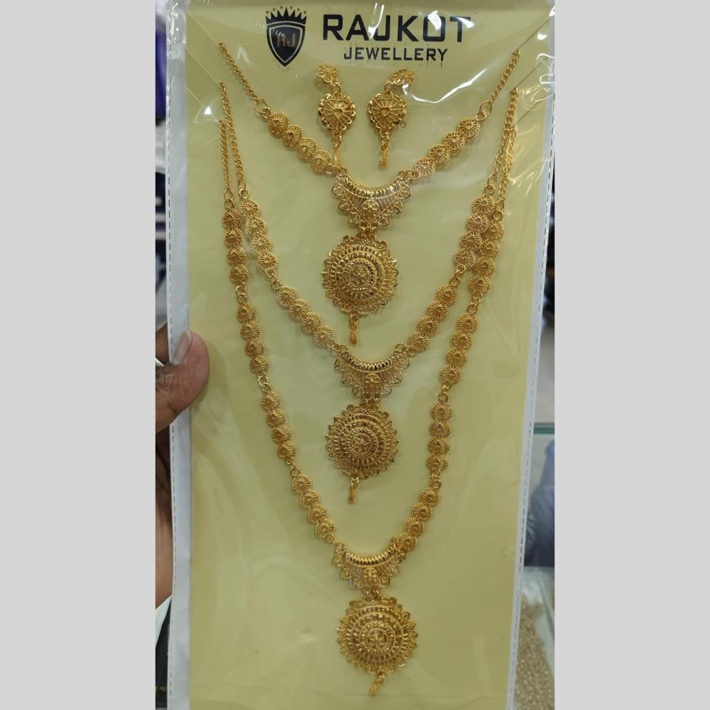 Kavita Art Stylish Double Layer Necklace Set
